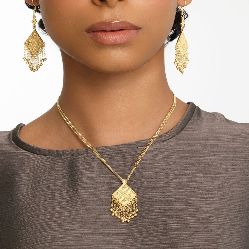 Dancing Kite Necklace